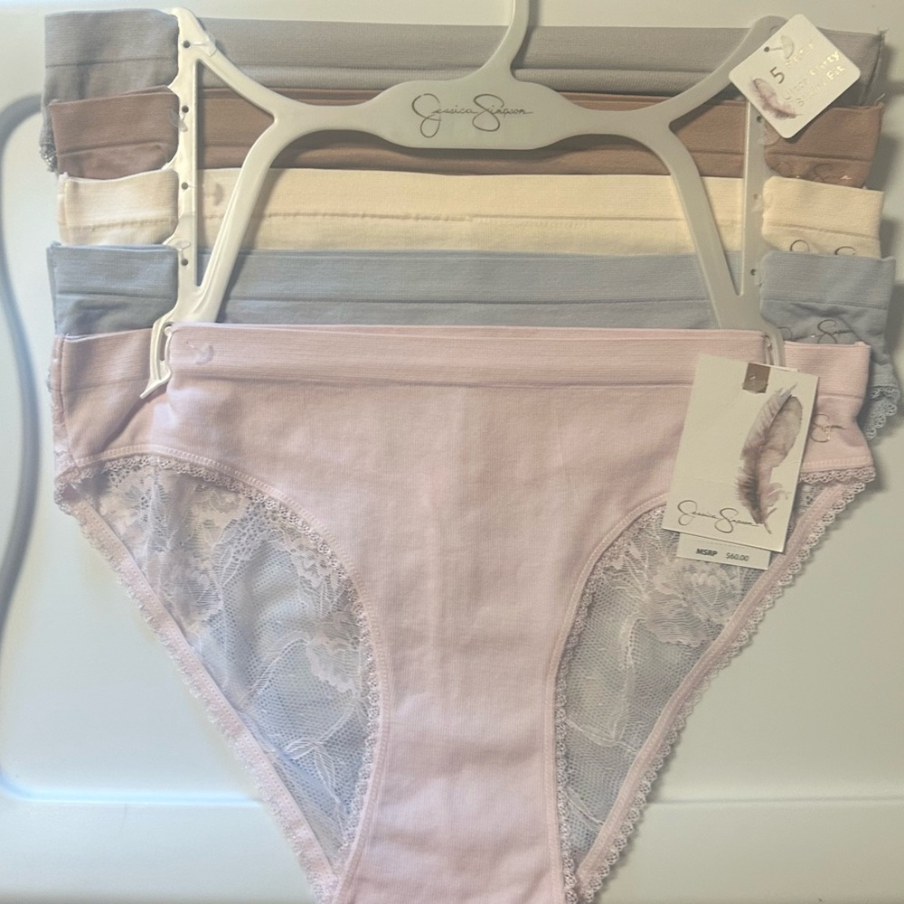Jessica Simpson Woman’s 5 Pack Panties Ultra Flirty Bikini Fit Size Large